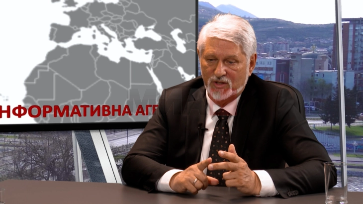 Јакимовски:  Јавна поддршка на она што го прави градоначалничката на Скопје, Данела Арсовска