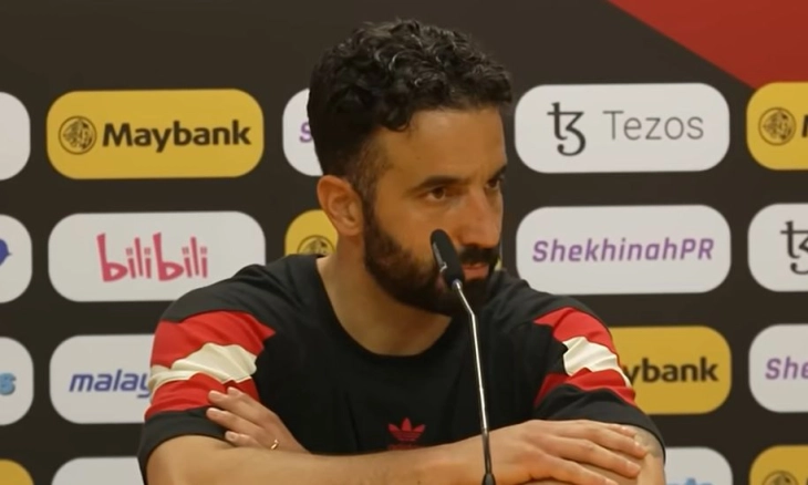 Јунајтед исвиркан во Куала Лумпур, Аморим вели тоа може да биде корисно