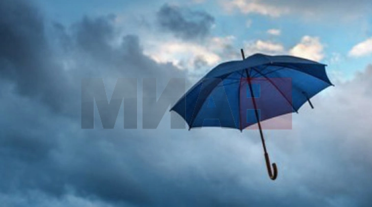 Mot i ndryshueshëm me vranësira dhe reshje të kohëpaskohshme të shiut