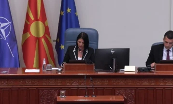 Собраниската седница продолжува по еден час пауза