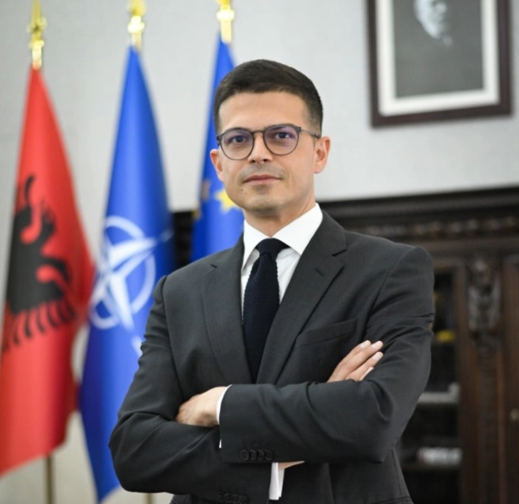 Венгу: Во 2026 година ќе има муниција со брендот „Произведено во Албанија“