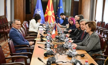 Уставните измени во фокус на средбата на францускиот амбасадор со членовите на собраниската Комисија за надворешна политика