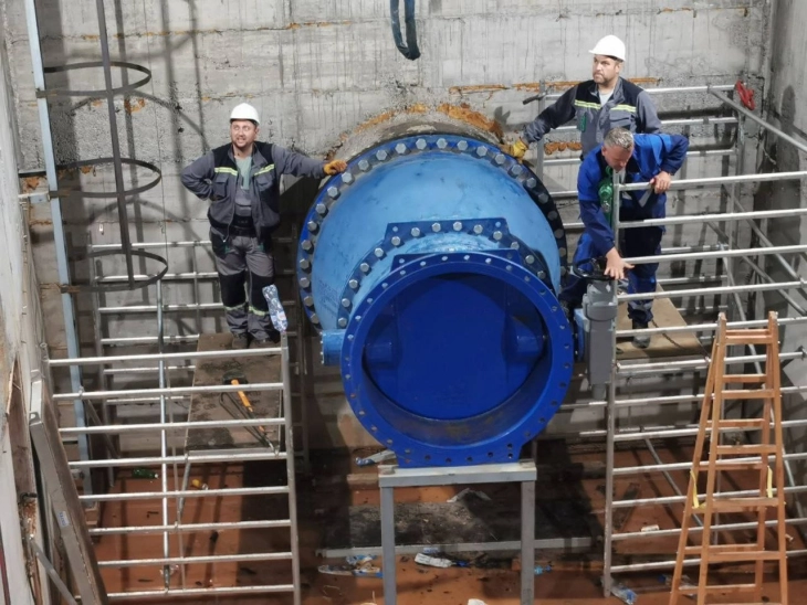 ЈП Водовод и канализација: Постигнато е нивото на редовно водоснабдување, но поради преголема потрошувачка во Чаир мрежата се празни пребрзо