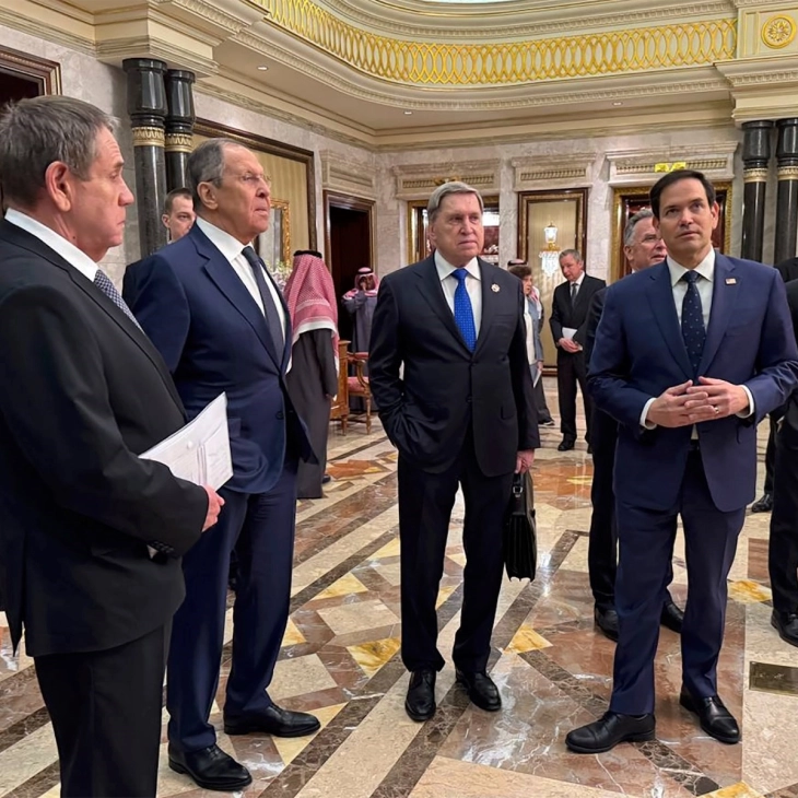 Лавров и Рубио разговараа за Украина во пресрет на денешната рунда мировни преговори во Истанбул