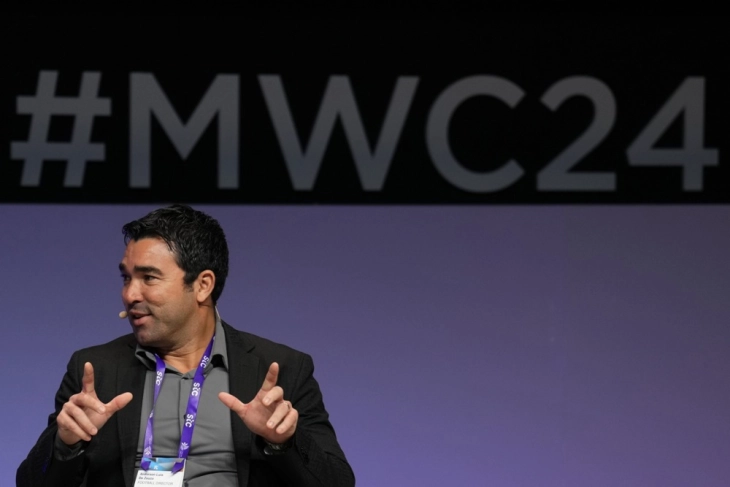 Барселона нема да ги продава своите врвни играчи