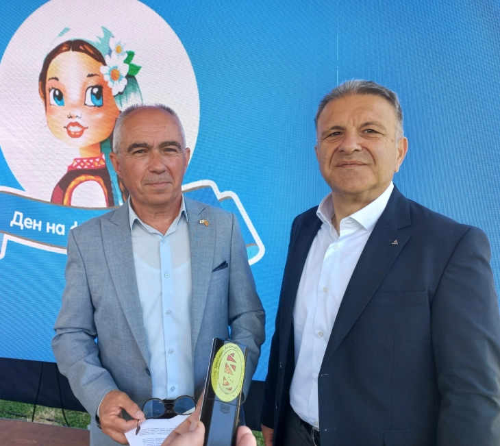 Во Битола одбележан светскиот ден на млекото и ден на фармерите