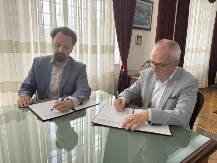 Општина Битола и Институтот за културно наследство потпишаа меморандум за соработка