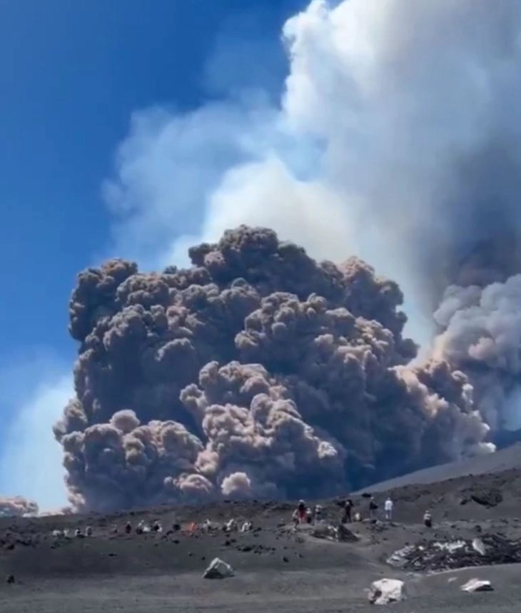 Ерупција на вулканот Етна