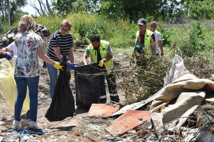 Еко кампања за управување со отпад „Преспа? Разбуди се за чиста средина“