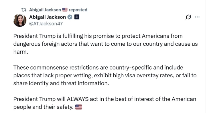 Трамп им забрани влез во САД на државјани од 12 земји