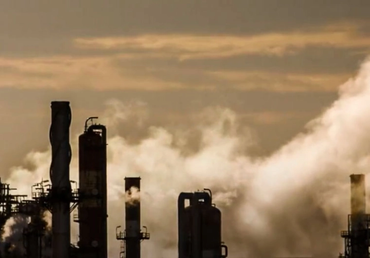 Кинески и американски технолошки гиганти предводат во емисиите на стакленички гасови