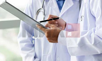 На лекување во странство и во домашните болници има уште 12 пациенти од пожарот во Кочани, еден е во тешка состојба, вели Клековски