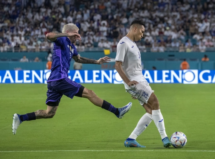 За првиот натпревар на Светското клупско првенство продадени помалку од 20.000 билети