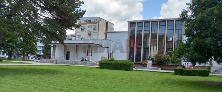 Охридската библиотека од понеделник ќе работи со летно работно време