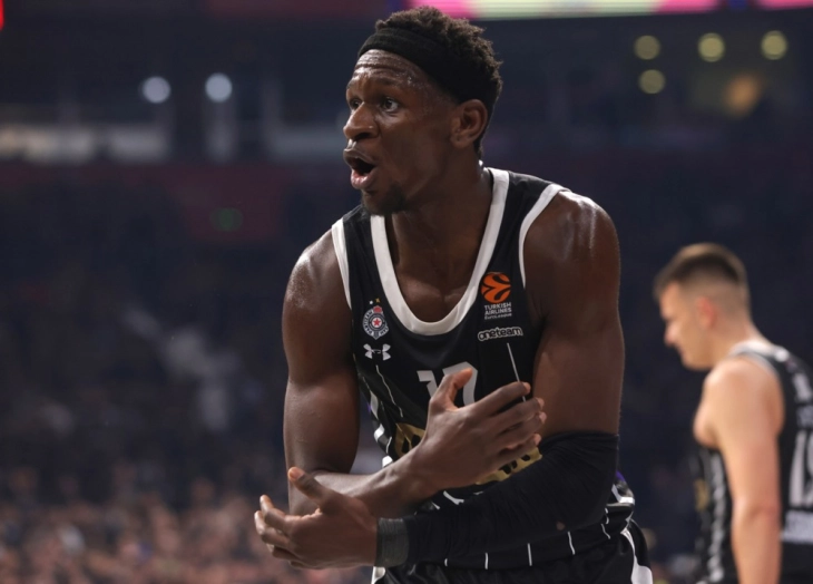 Партизан со гостински триумф над Будуќност поведе во финалната серија во АБА лигата