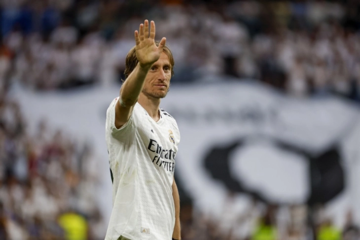 Медиуми: Модриќ идната недела потпишува за Милан