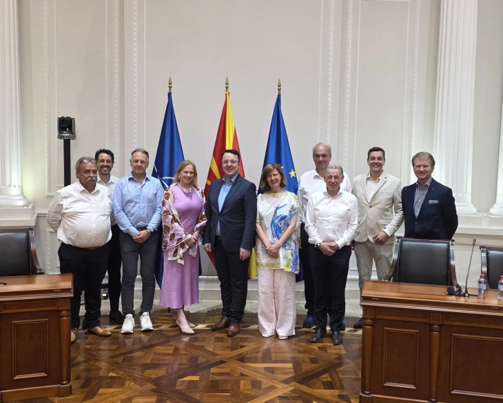 Николоски се сретна со претседателката на белгиската фудбалска федерација