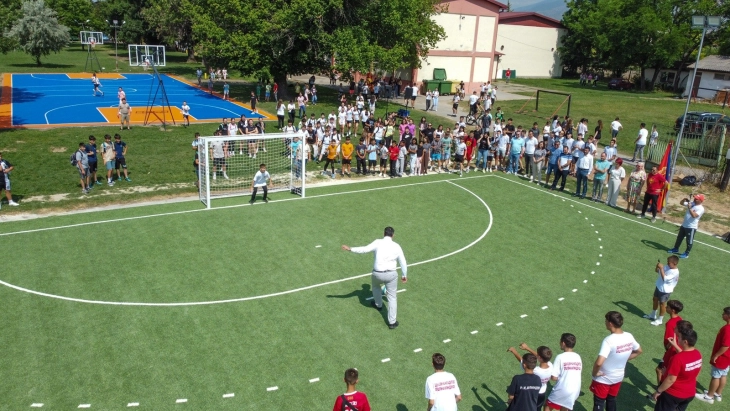  Пуштени во употреба спортските игралишта во ООУ Гоце Делчев