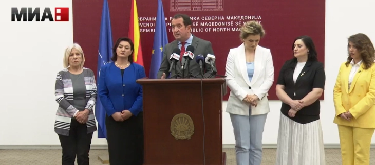 Беким Ќоку: ДУИ ја прекрши волјата на народот со гласањето против пратеничката Валбона Адили Емини