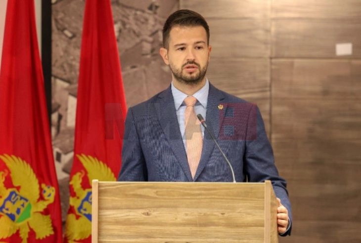 Претседателот на Црна Гора го потпиша спорниот договор со ОАЕ за туризам и недвижности