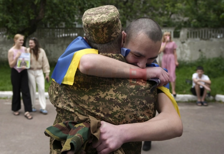 Русија и Украина разменија заробеници по најголемиот напад со дронови од почетокот на војната