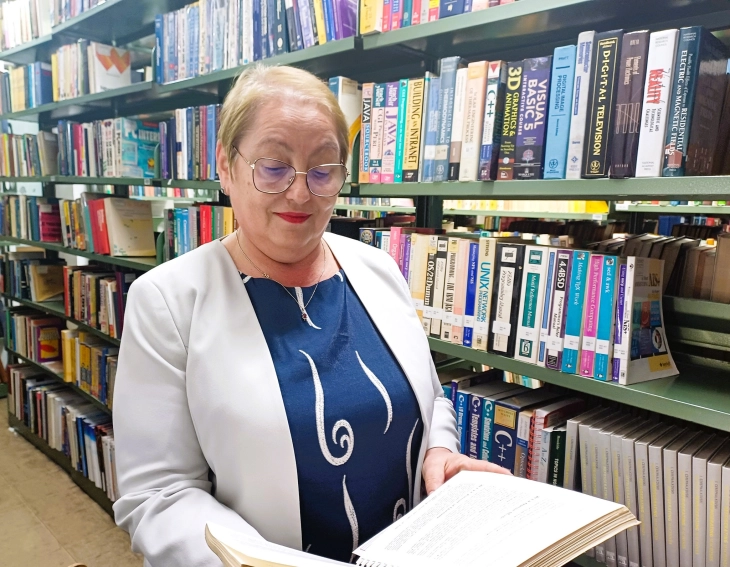 Janevska ua uroi nxënësve përfundimin me sukses të vitit shkollor dhe u dëshiroi pushim të këndshëm