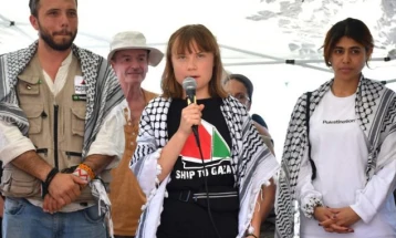 Greta Tunberg dëbohet nga Izraeli pas ndalimit në një anije humanitare