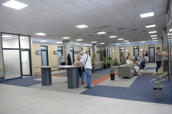 Rinovohen hapësirat për dhënien e pasaportave dhe dokumenteve personale në Shkup- shërbime të shpejta dhe efikase për qytetarët