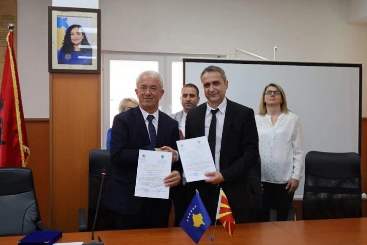 Општина Маврово и Ростуше се збратими со косовската општина Драгаш