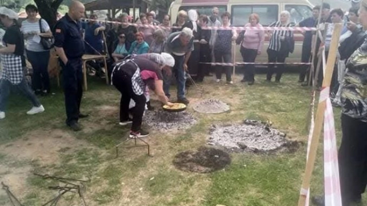 Во с.Цера, Македонска Каменица се одржува манифестацијата ,,Бабина Баница