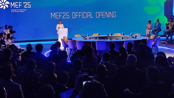 MEF25: Tranzicioni energjetik është sfidë politike, ekonomike dhe gjeneratash