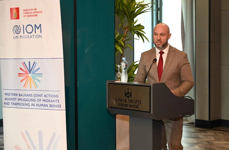 Заменик министерот за внатрешни работи Исени на завршен настан за имплементацијата на регионалните проекти реализирани со ИОМ