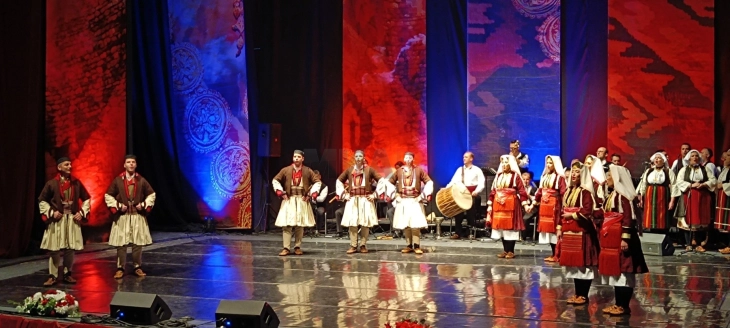 „Ритамот на душата, бојата на традицијата“ - концерт на Ансамблот „Танец“ во Тетово