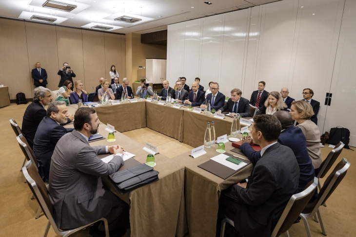 Состанокот на министрите на Е3 и ЕУ со Арагчи заврши без конкретен напредок