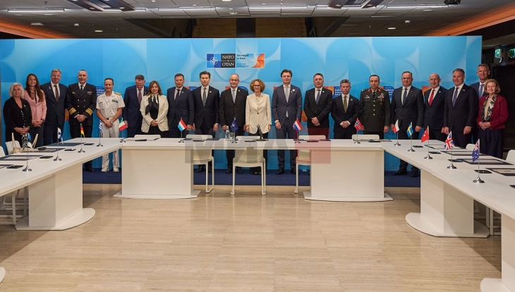 Сојузниците од НАТО склучија неколку договори за зајакнување на одвраќањето и одбраната  