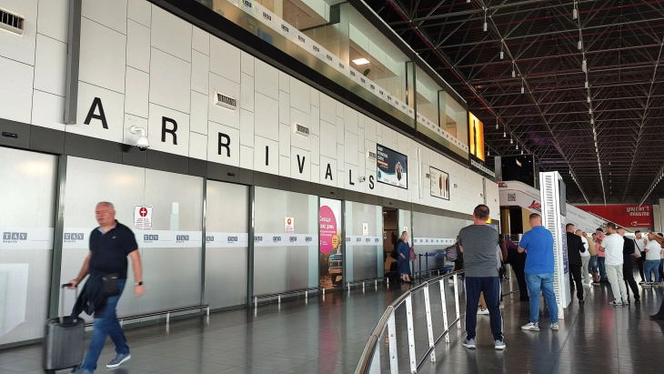 Israel lifts restrictions on population as ceasefire with Iran holds