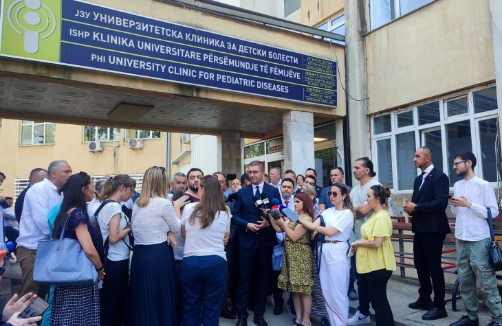 Мицкоски: Законот за правична застапеност обезбедува професионализам и компетентност на сите граѓани во Македонија