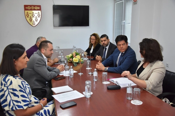 Евроaмбасадорот Михалис Рокас ја посети Општина Кочани