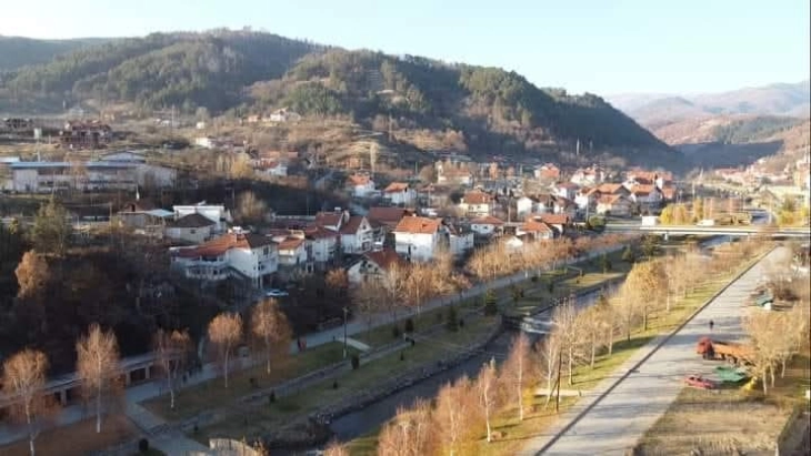 Теристичко прскање против комарци во Македонска Каменица