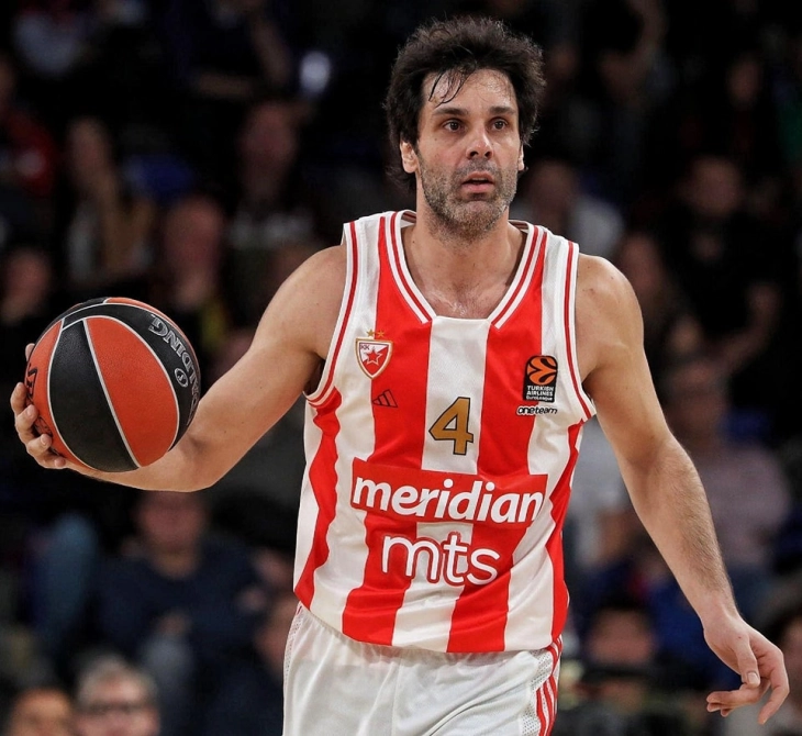 Милош Теодосиќ ја заврши својата играчка кариера