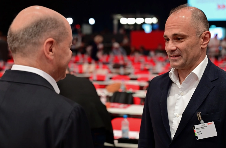 Филипче од Берлин: Благодарност до Шолц за поддршката од Германија за заштита на македонскиот јазик и идентитет, Извештајот на ЕП во фокус на средбите со претставници на социјадемократските партии во Европа