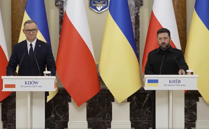 Зеленски: Главна тема на разговорот со Трамп беше испораката на американски ПВО системи Патриот