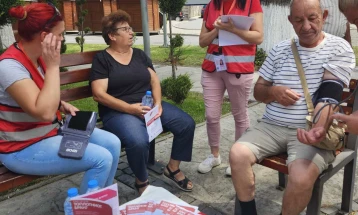 Црвен крст Крива Паланка реализира активности за заштита од топлотен бран 