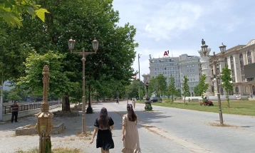 Mot me diell dhe i nxehtë deri në 38 gradë