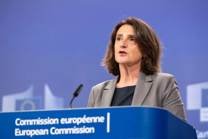 ЕК предлага намалување на емисиите на стакленички гасови до 2040 за 90 отсто 