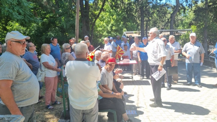 Пензионерите бараат линеарно зголемување на пензиите