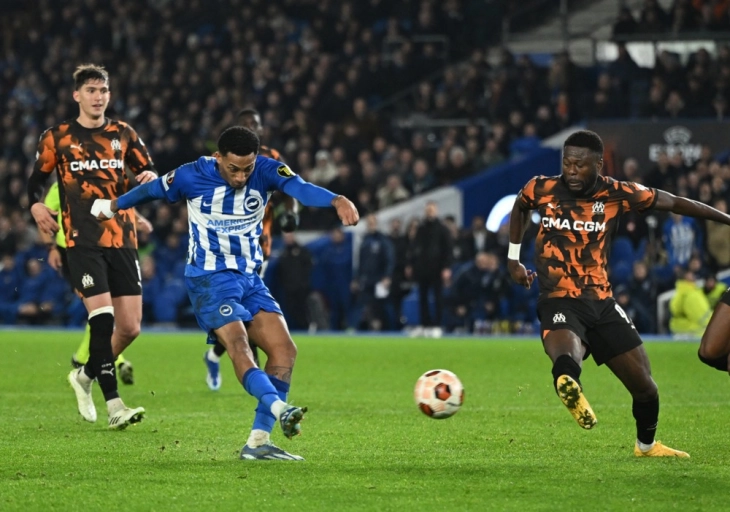 Chelsea sign Brighton forward João Pedro