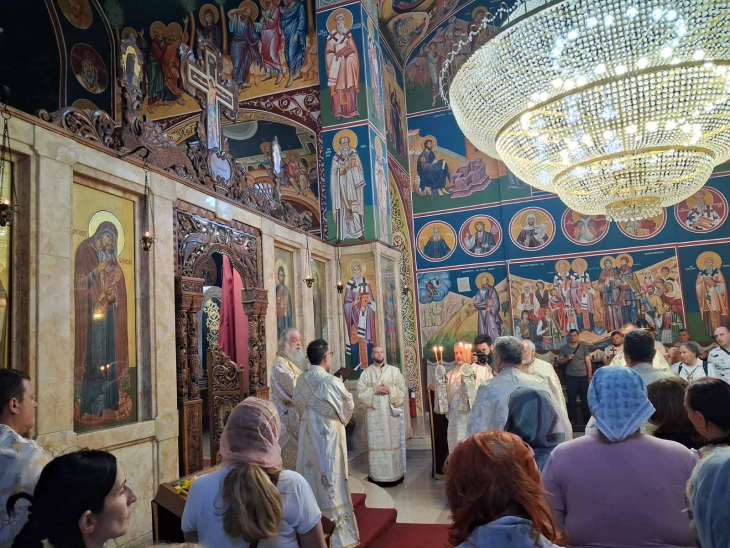 Архиепископот Стефан богослужеше во храмот Свети Наум во Радишани