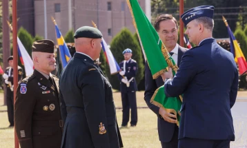 US general takes over command of NATO forces in Europe