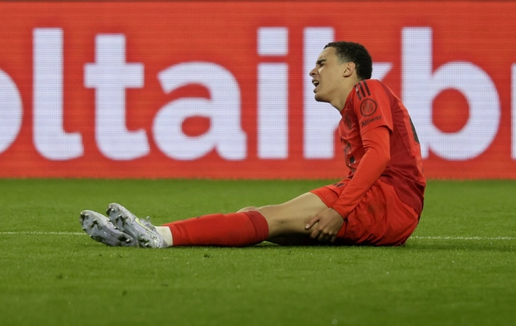 Баерн му вети безрезервна поддршка на повредениот Мусијала